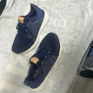 Women’s New Balancee sz 7 1/2